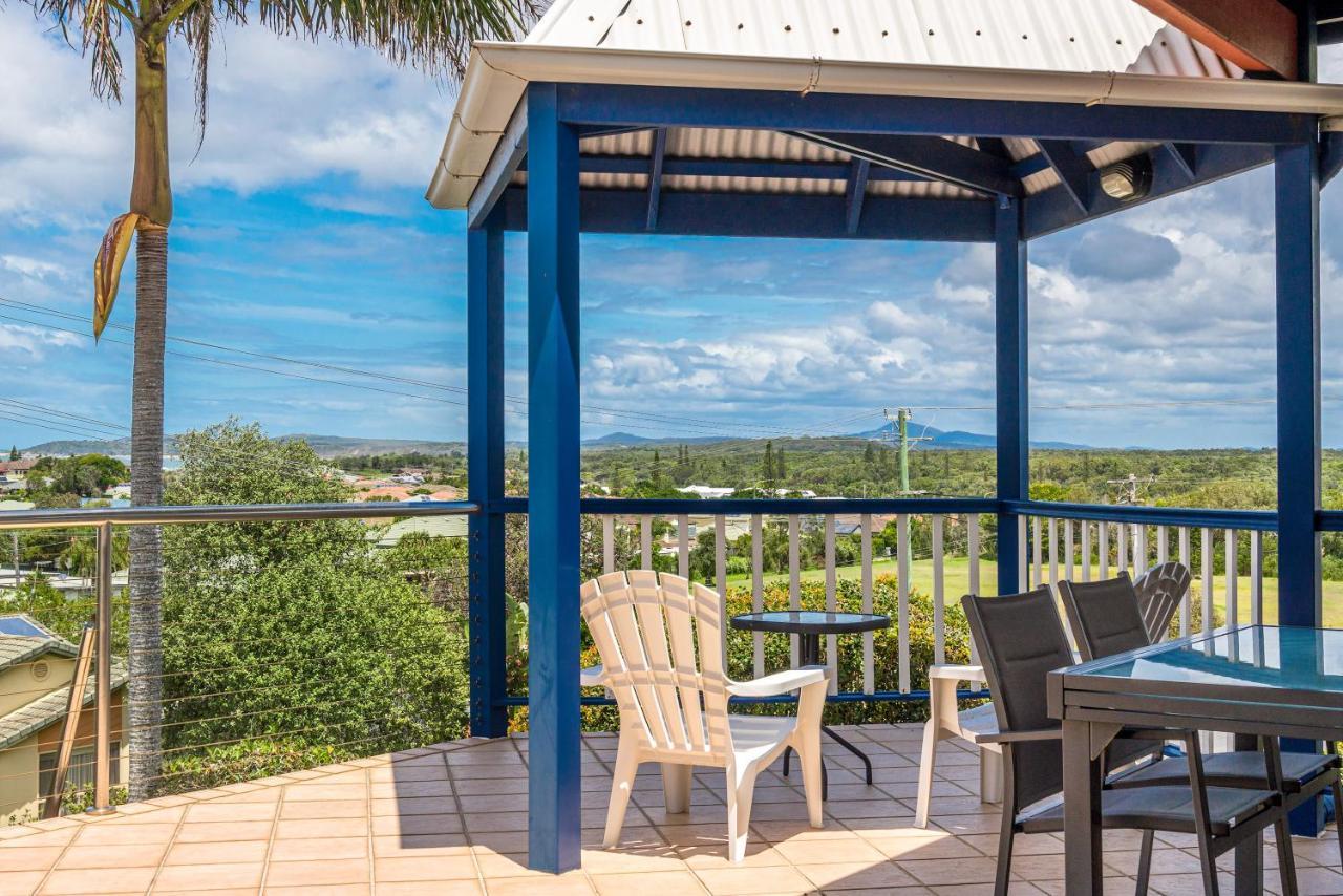 Coast Yamba - Adults Only Aparthotel Buitenkant foto