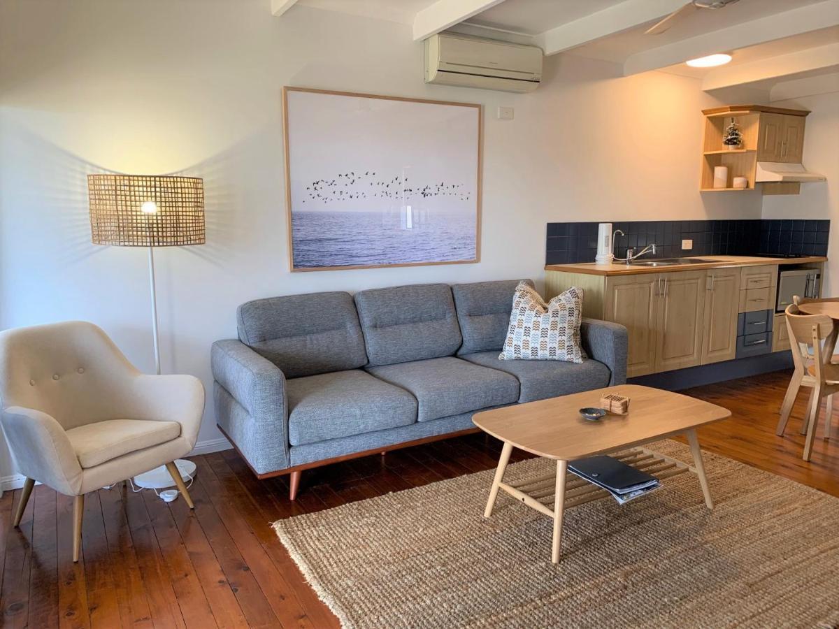 Coast Yamba - Adults Only Aparthotel Buitenkant foto