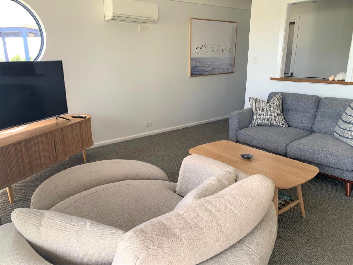 Coast Yamba - Adults Only Aparthotel Buitenkant foto