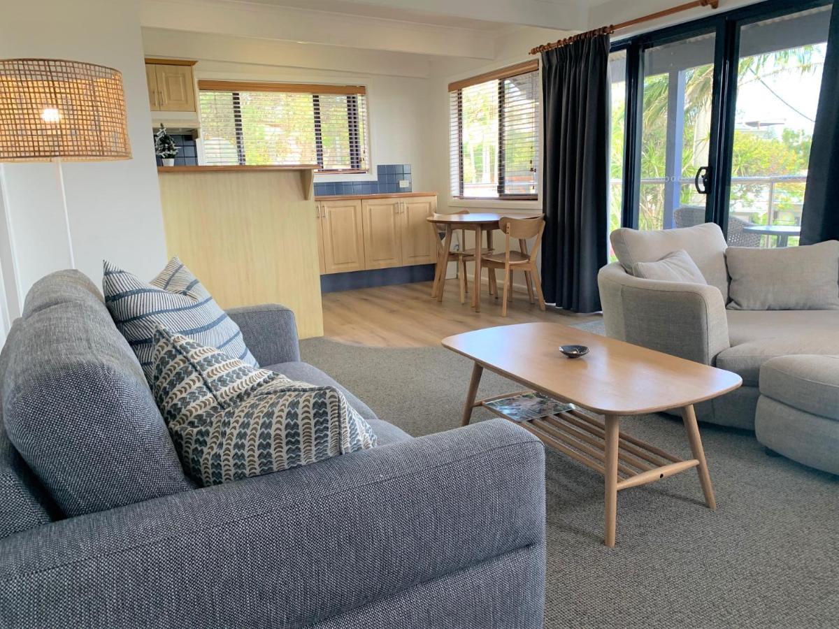 Coast Yamba - Adults Only Aparthotel Buitenkant foto