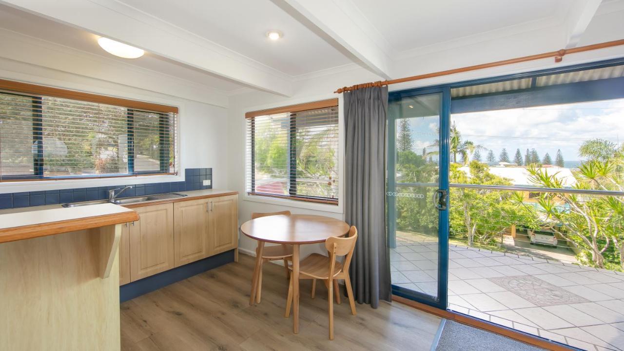 Coast Yamba - Adults Only Aparthotel Buitenkant foto