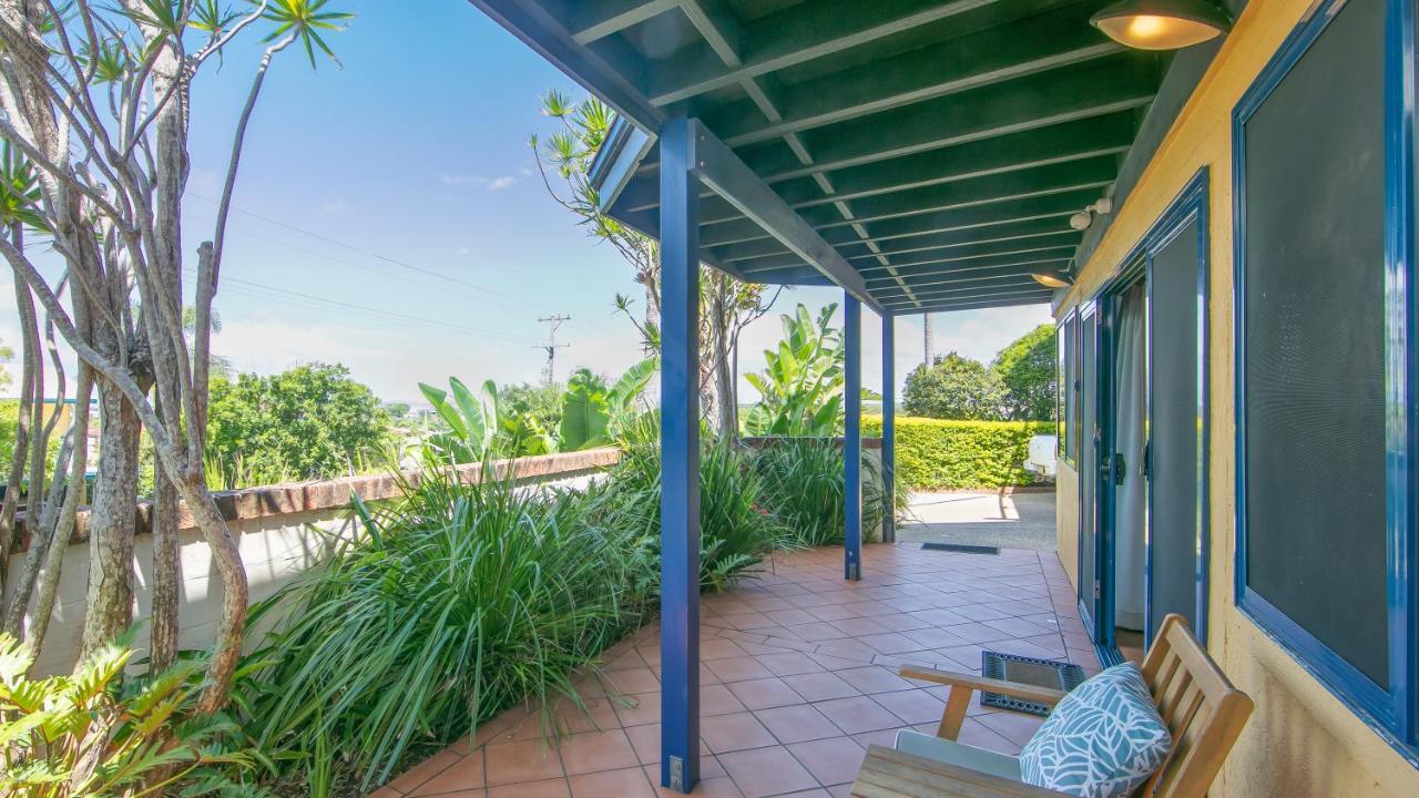 Coast Yamba - Adults Only Aparthotel Buitenkant foto