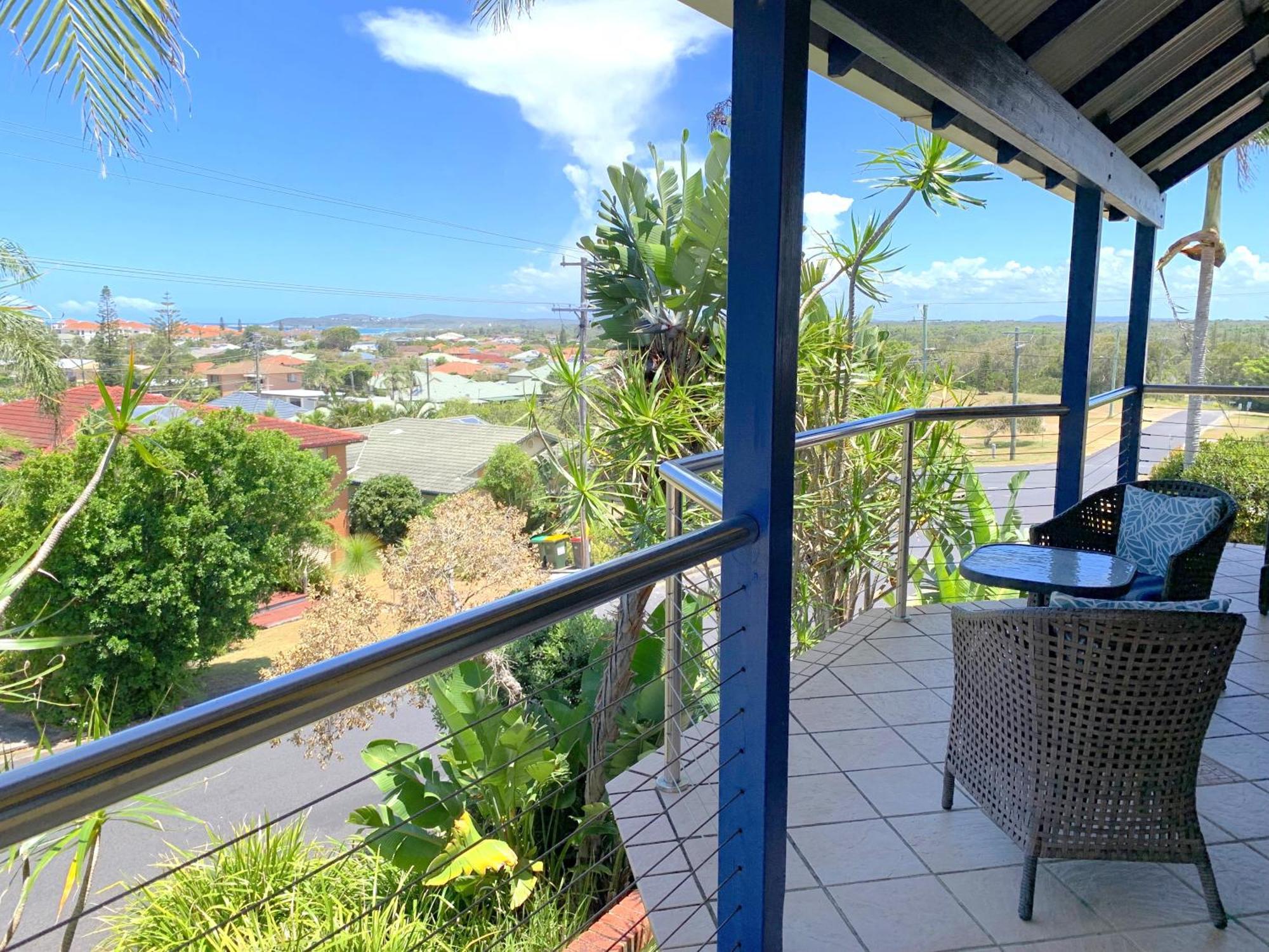 Coast Yamba - Adults Only Aparthotel Buitenkant foto